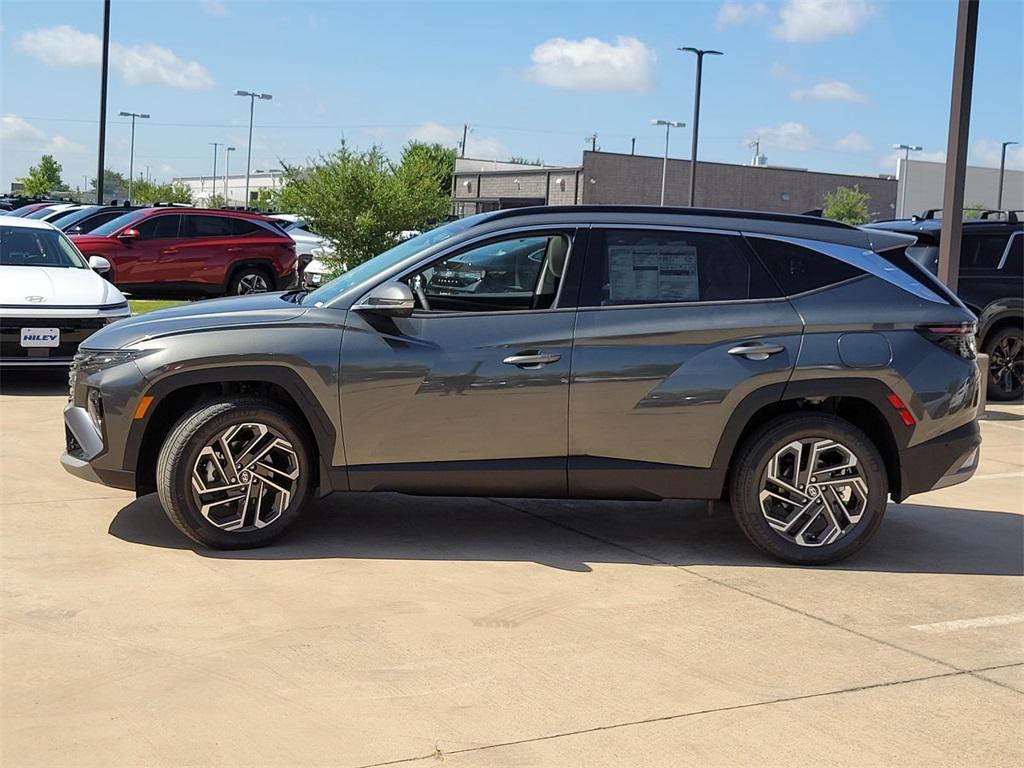 new 2025 Hyundai TUCSON Hybrid car, priced at $42,135