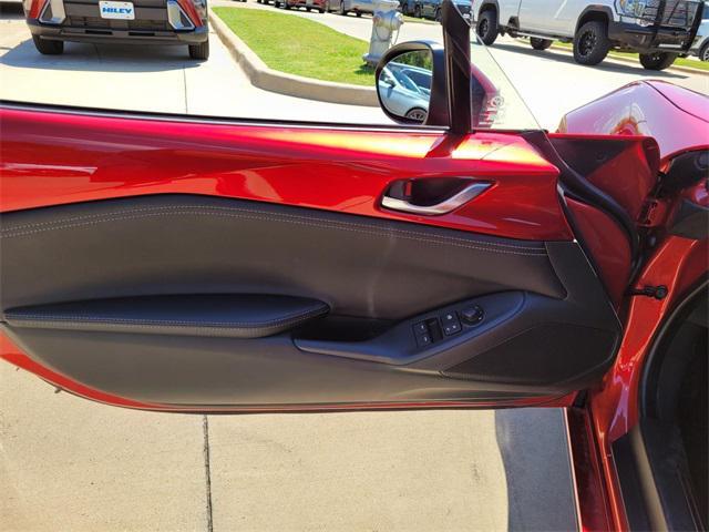 new 2025 Mazda MX-5 Miata RF car, priced at $37,490