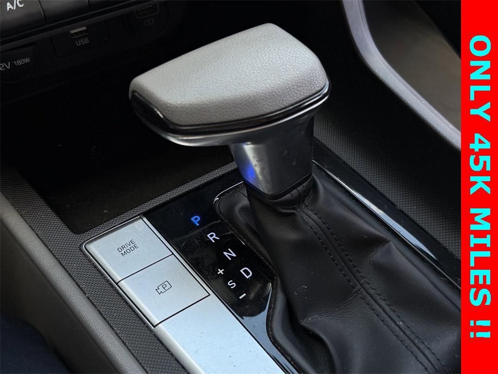 used 2022 Hyundai Elantra car, priced at $16,395