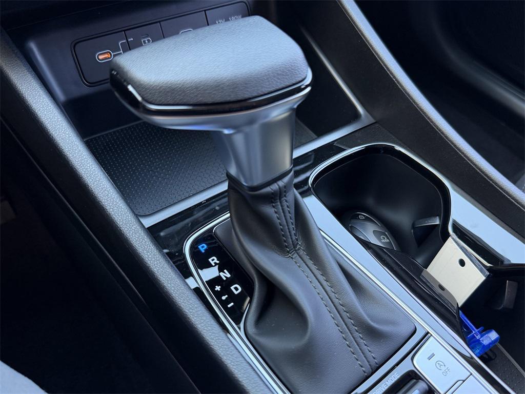 new 2026 Hyundai Tucson car, priced at $29,360