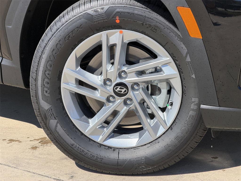 new 2026 Hyundai Tucson car, priced at $29,360