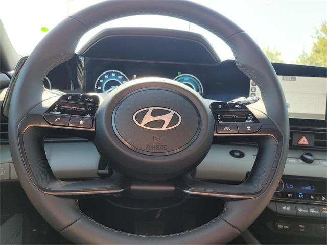 new 2025 Hyundai Elantra car, priced at $29,095