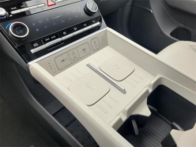 new 2025 Hyundai SANTA FE HEV car, priced at $47,257