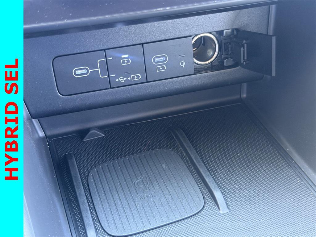used 2024 Hyundai Sonata Hybrid car, priced at $22,392