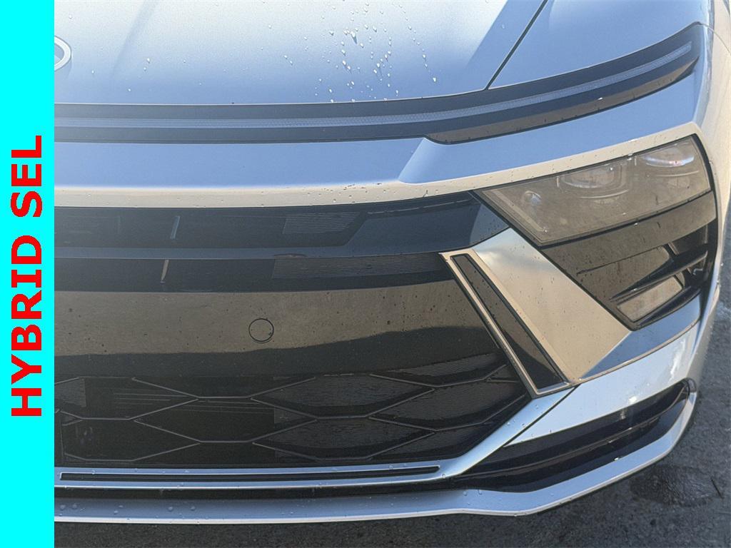 used 2024 Hyundai Sonata Hybrid car, priced at $22,392