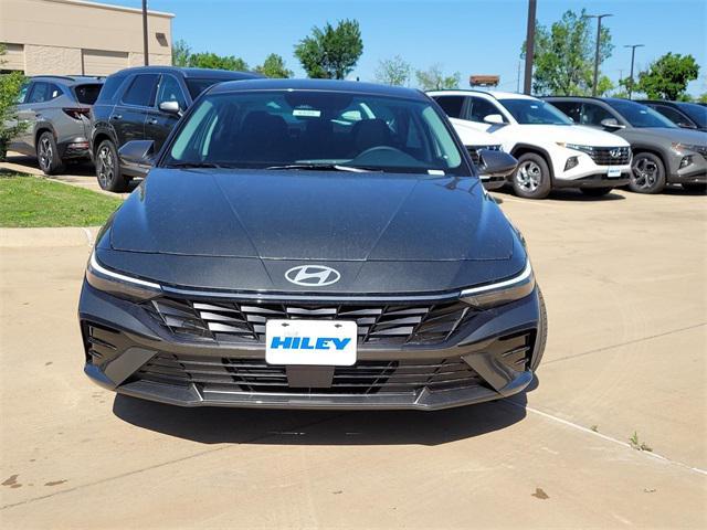 new 2024 Hyundai Elantra car, priced at $22,048