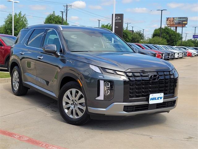 used 2025 Hyundai Palisade car, priced at $38,997