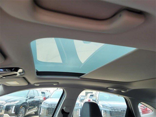 new 2025 Hyundai Sonata Hybrid car, priced at $35,526