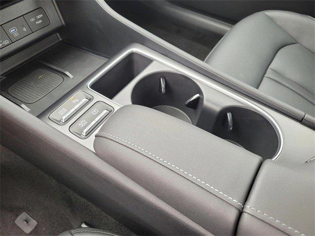 new 2025 Hyundai Sonata Hybrid car, priced at $35,526