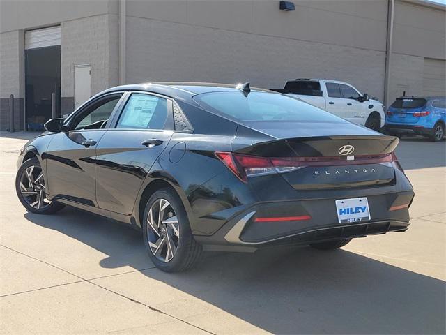 new 2025 Hyundai Elantra car, priced at $24,137