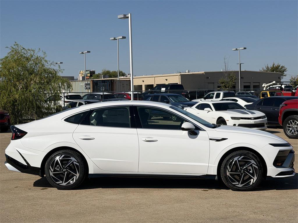 new 2026 Hyundai Sonata car, priced at $30,053