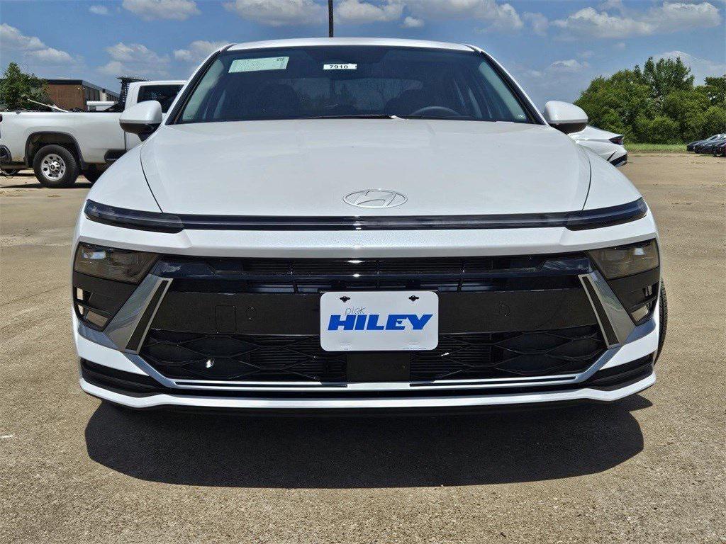 new 2025 Hyundai Sonata car, priced at $24,391