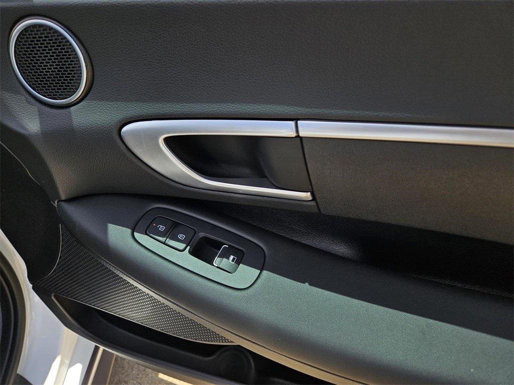 new 2025 Hyundai Sonata car, priced at $24,391