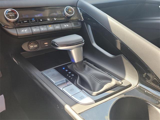 new 2025 Hyundai Elantra car, priced at $29,835