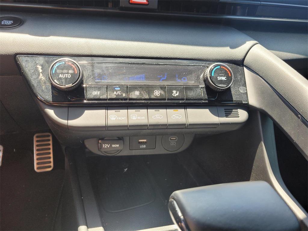 used 2025 Hyundai Elantra car, priced at $20,592