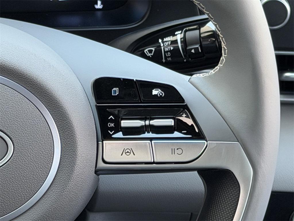 new 2025 Hyundai Elantra car, priced at $19,991