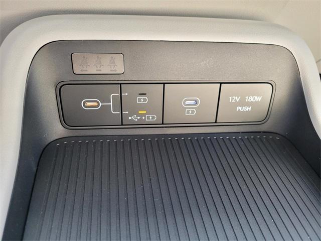 new 2025 Hyundai Kona car, priced at $26,560