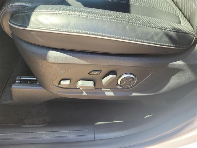 used 2024 Hyundai Palisade car, priced at $36,304