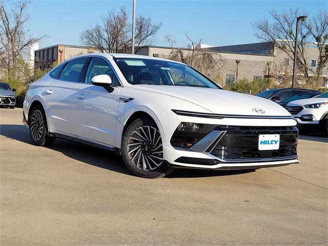 new 2025 Hyundai Sonata Hybrid car, priced at $32,598