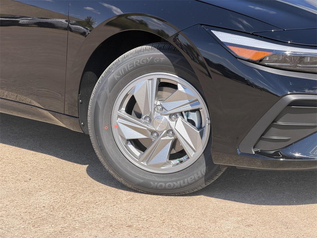 new 2025 Hyundai Elantra car, priced at $20,991