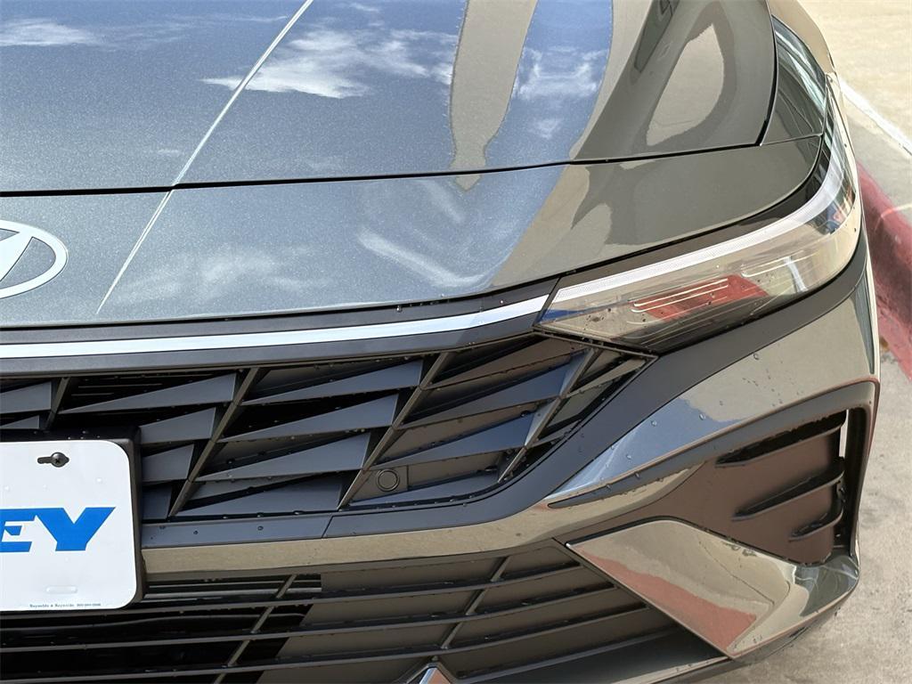 new 2025 Hyundai Elantra car, priced at $19,691