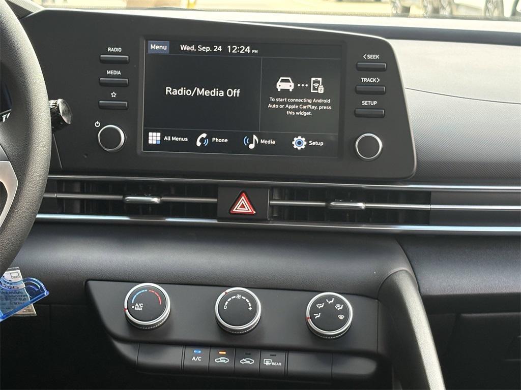 new 2025 Hyundai Elantra car, priced at $19,691