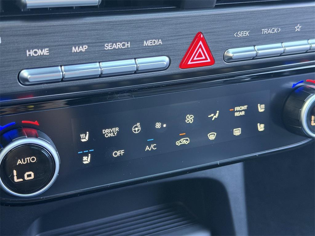 new 2026 Hyundai Palisade Hybrid car, priced at $56,880