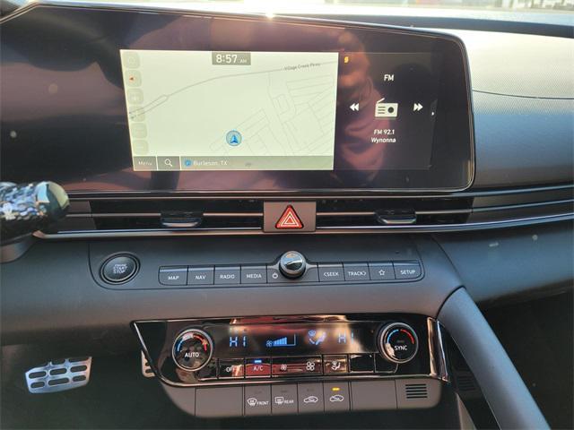 new 2025 Hyundai Elantra car, priced at $26,097
