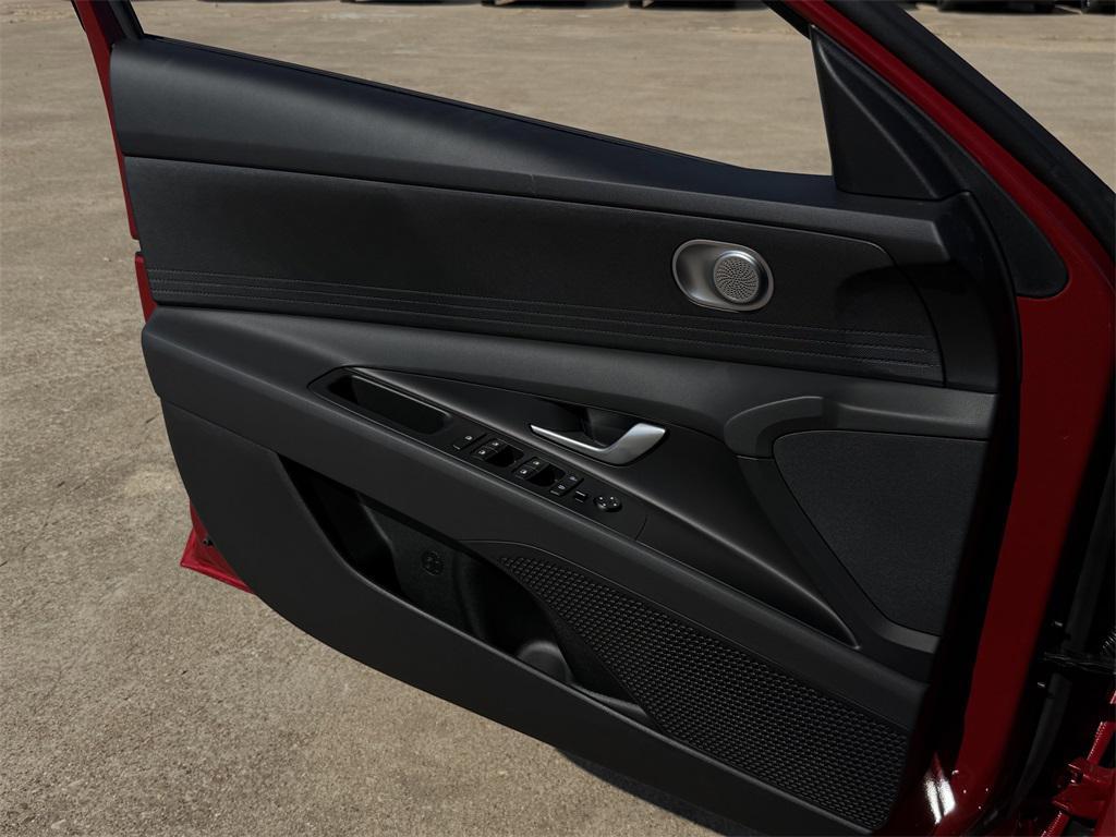 new 2025 Hyundai Elantra car, priced at $19,691