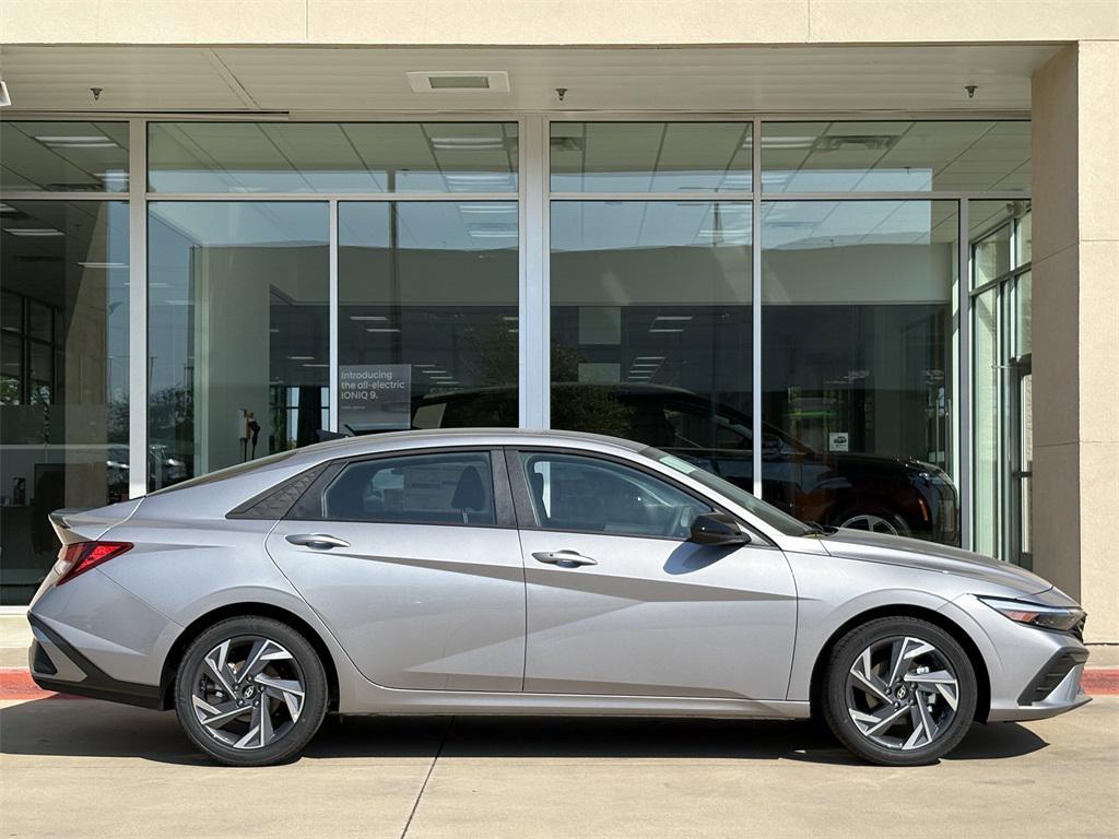 new 2025 Hyundai Elantra car, priced at $19,991