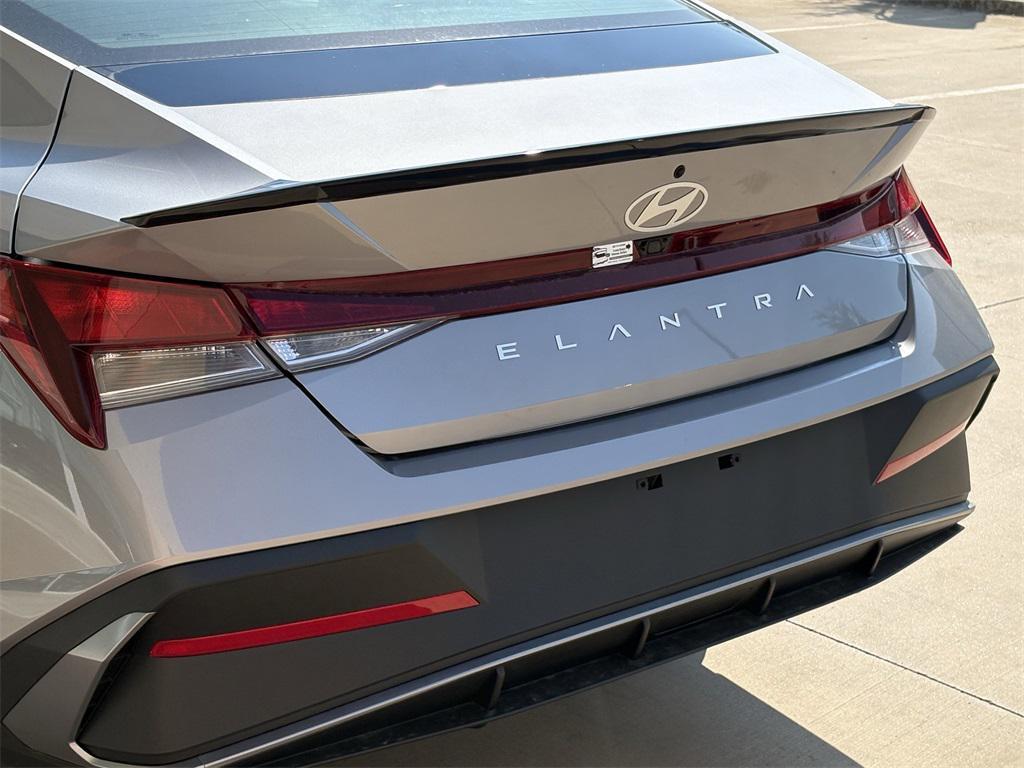 new 2025 Hyundai Elantra car, priced at $19,991