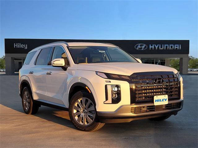 new 2025 Hyundai Palisade car, priced at $41,023