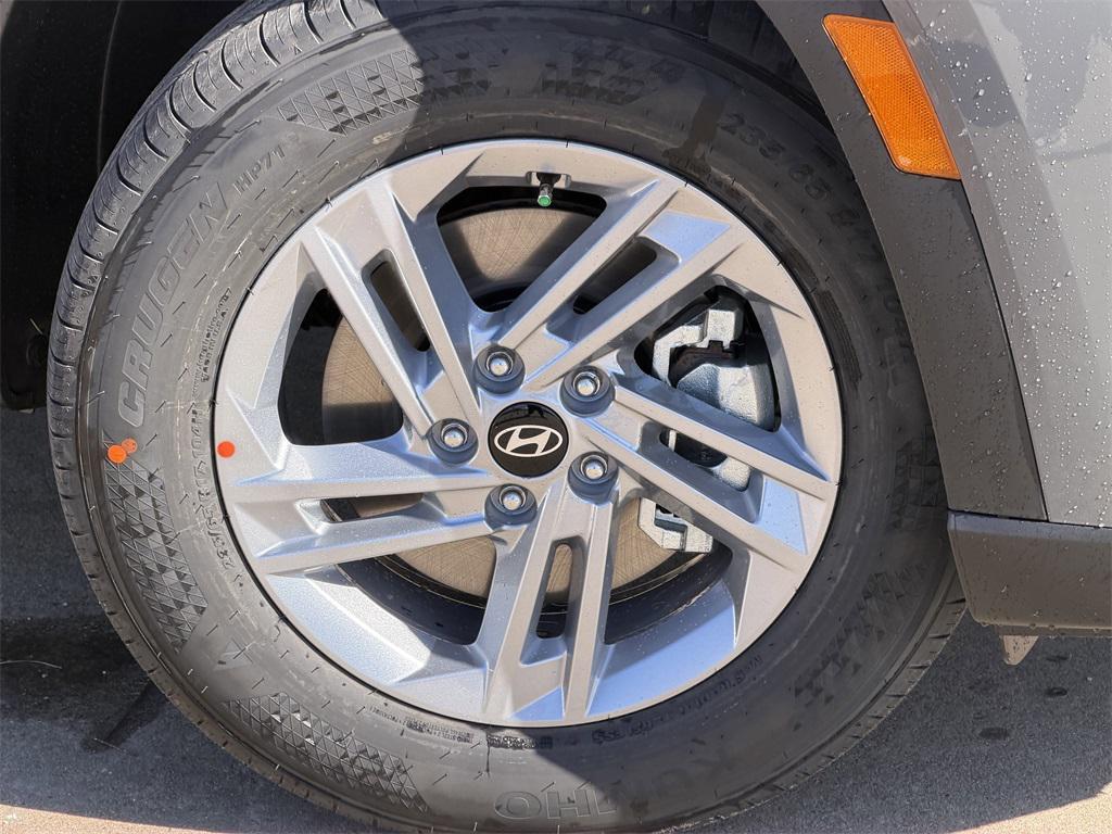 new 2026 Hyundai Tucson car, priced at $30,621