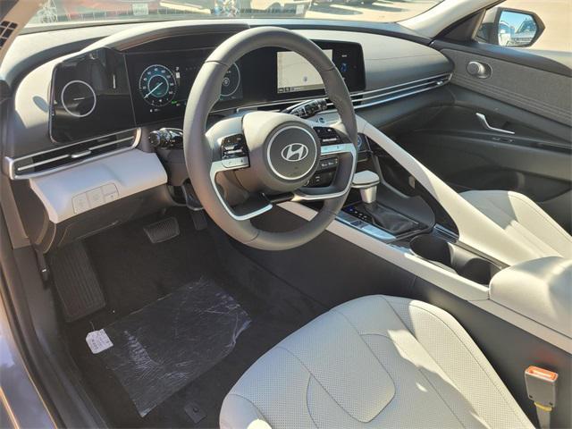 new 2025 Hyundai Elantra car, priced at $29,095
