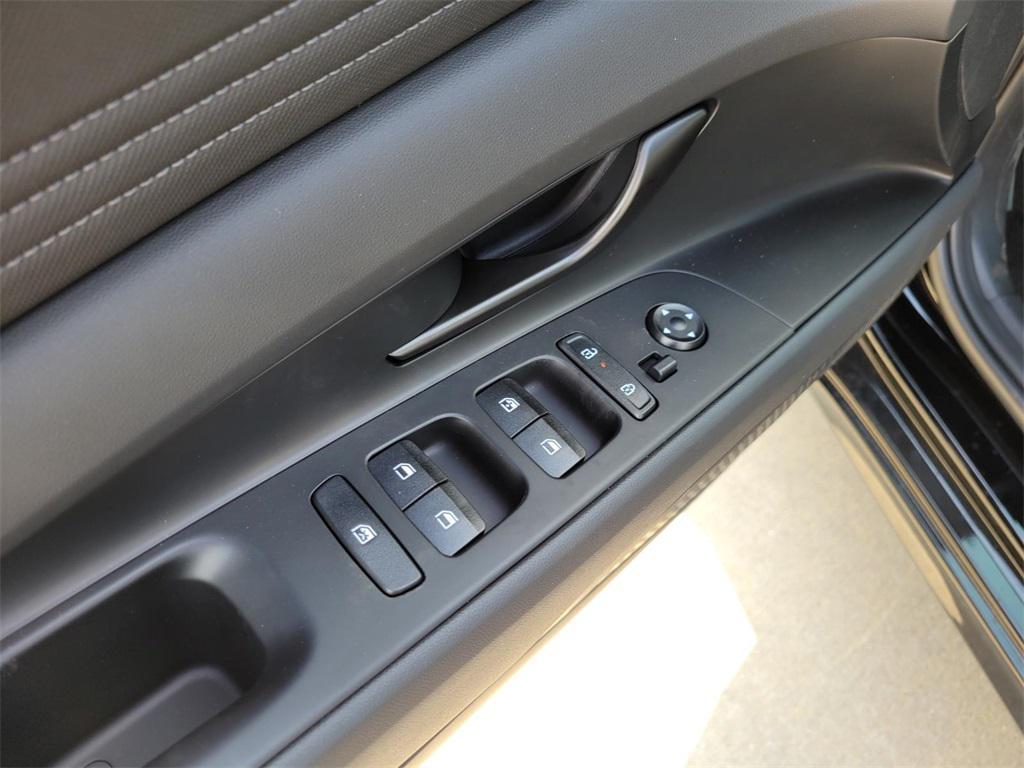 new 2025 Hyundai Elantra car, priced at $20,999