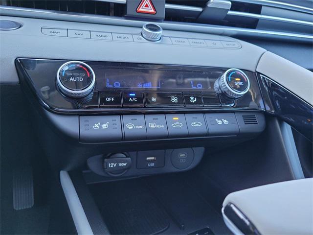 new 2025 Hyundai Elantra car, priced at $29,335