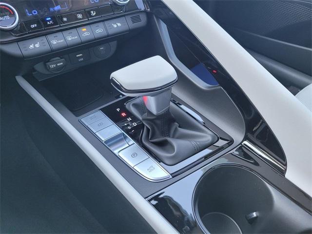 new 2025 Hyundai Elantra car, priced at $29,335