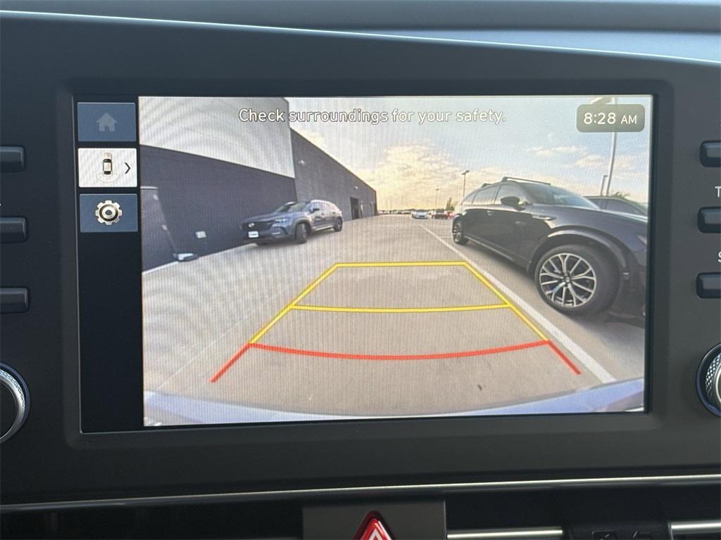 new 2025 Hyundai Elantra car, priced at $19,691