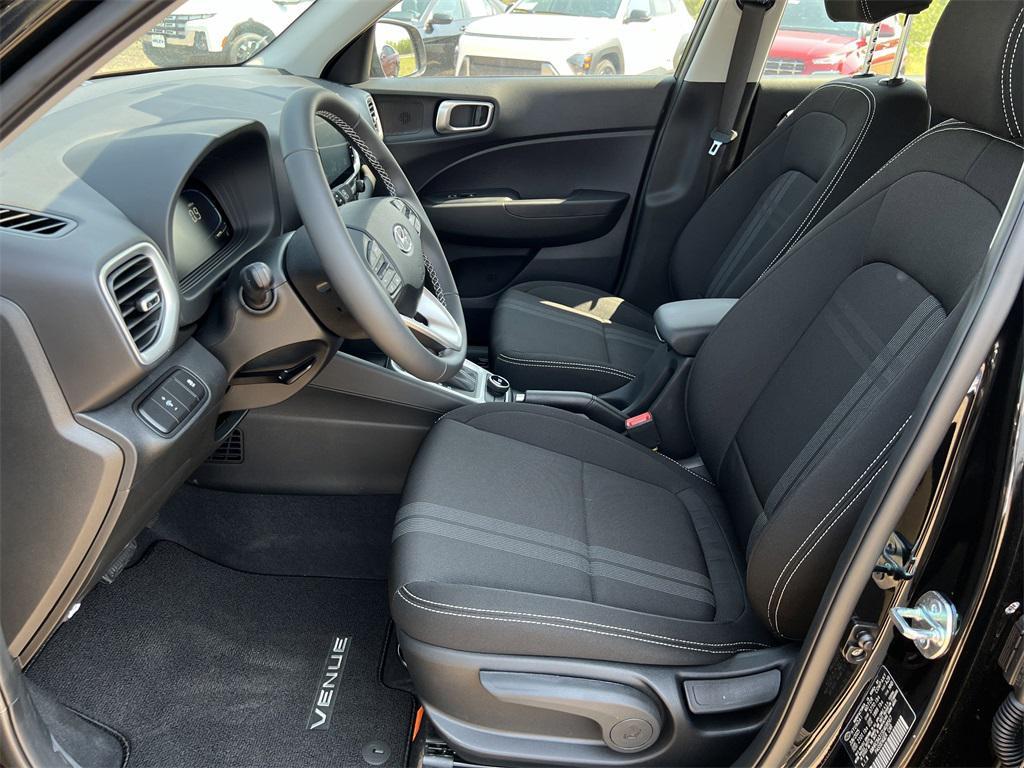 new 2025 Hyundai Venue car, priced at $19,995