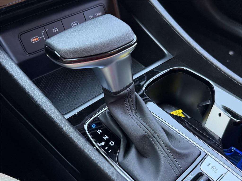 new 2026 Hyundai Tucson car, priced at $32,191