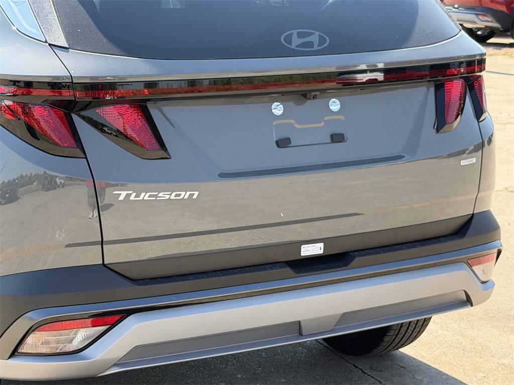 new 2026 Hyundai Tucson car, priced at $32,191
