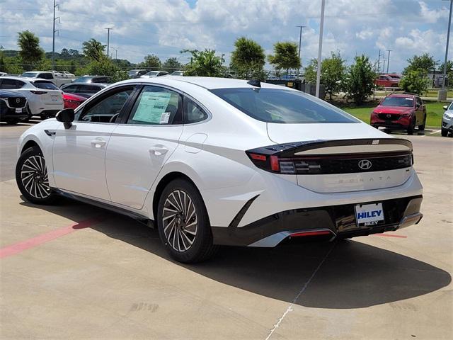 new 2024 Hyundai Sonata Hybrid car, priced at $30,908