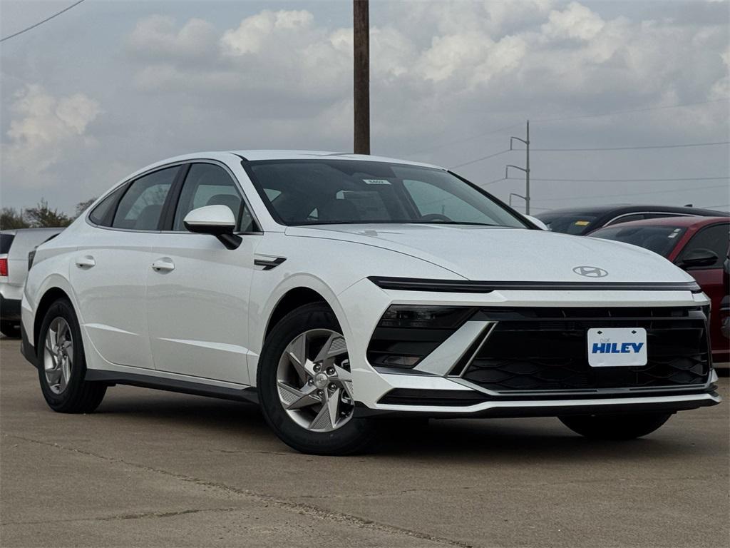 new 2026 Hyundai Sonata car, priced at $28,297