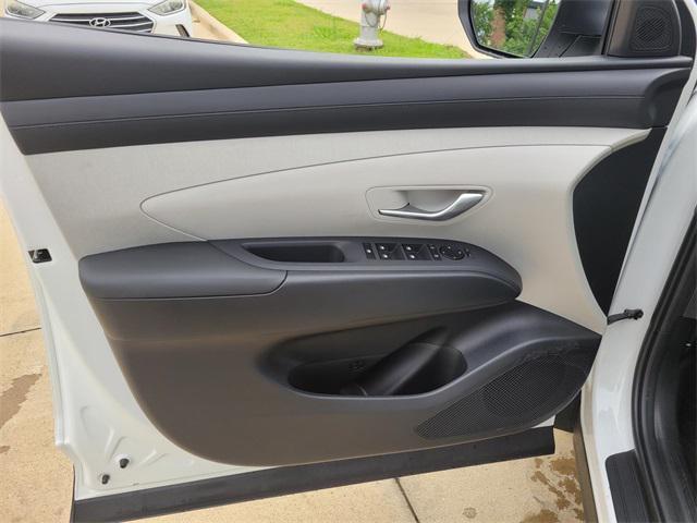 new 2025 Hyundai Tucson car, priced at $34,095