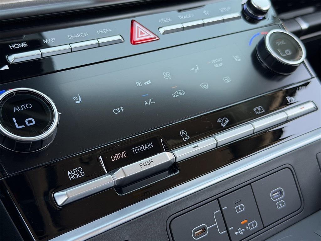 new 2026 Hyundai Santa Fe car, priced at $43,421