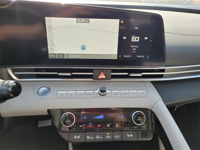 new 2025 Hyundai Elantra car, priced at $29,095