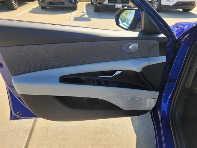 new 2025 Hyundai Elantra car, priced at $29,310