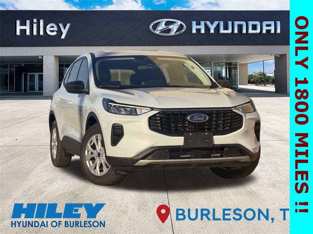 used 2025 Ford Escape car, priced at $23,992