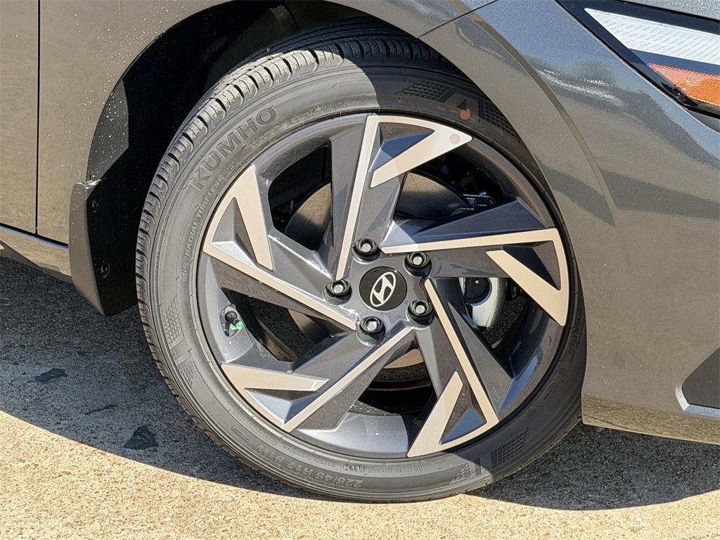 new 2025 Hyundai Elantra car, priced at $20,991
