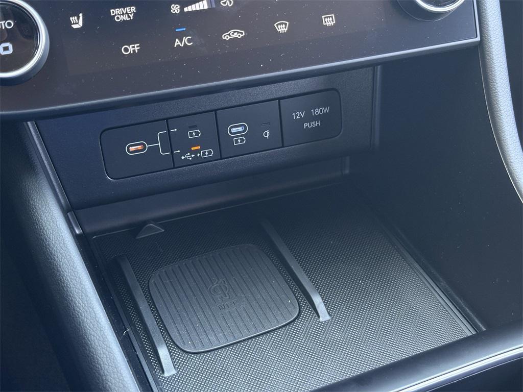 new 2025 Hyundai Sonata Hybrid car, priced at $28,940